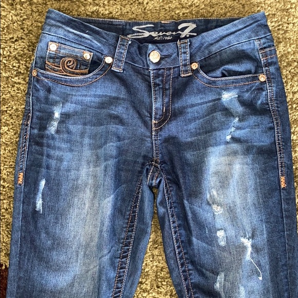 Seven7 Slim Boot Factory Distressed Jeans Size 6 - Picture 2 of 8